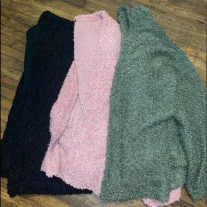 Ladies popcorn cardigan size M//L